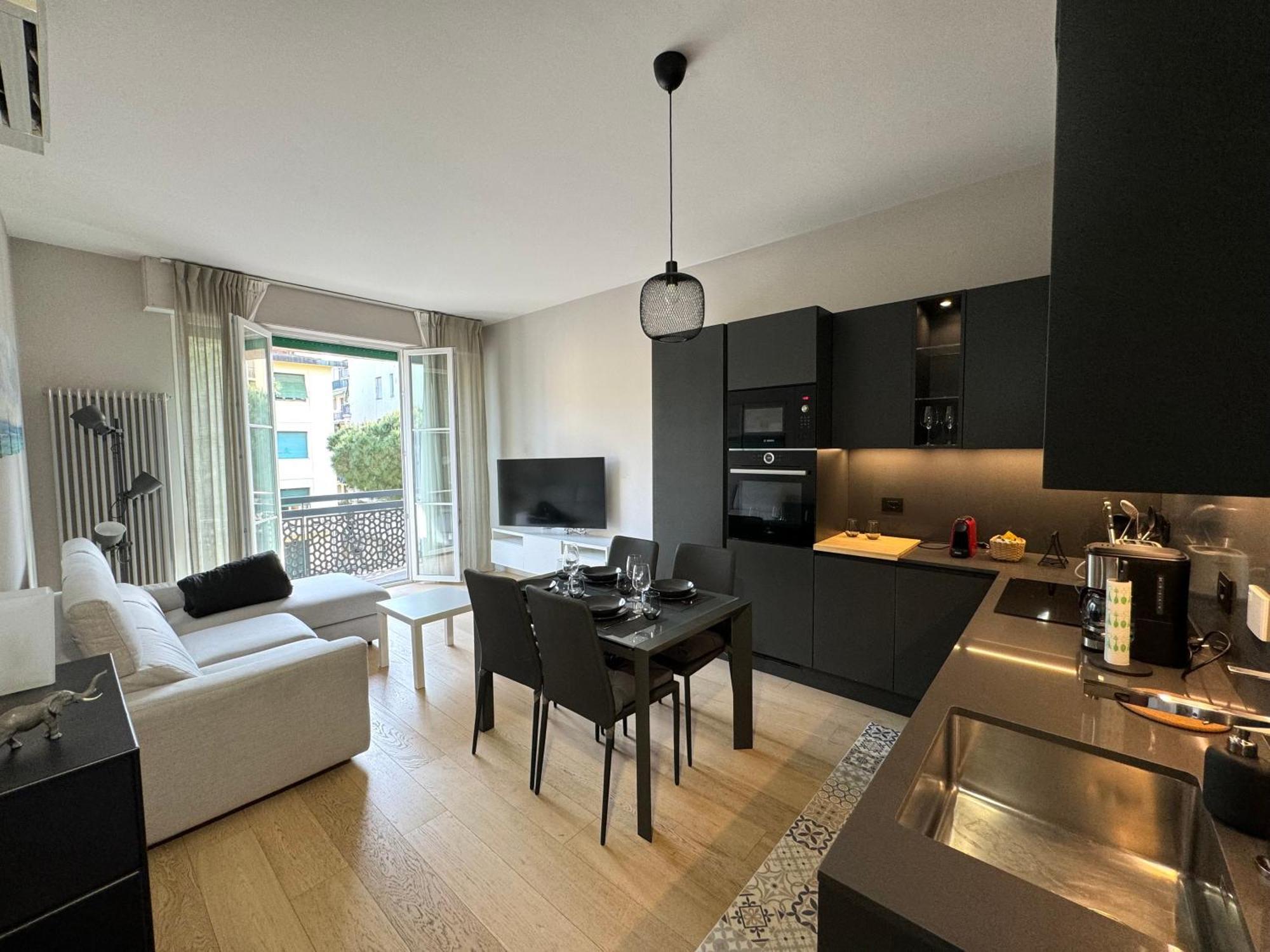 Florence Modern Apartment Self Check-In Exterior photo